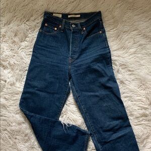 Levi’s Ribcage straight jeans